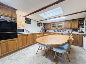 Photo 27- click for photo gallery